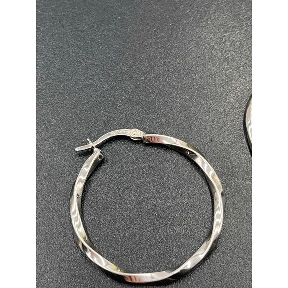 FZN IN 925 Designer Sterling Silver Twisted Hoop Pierced Earrings - Picture 6 of 8